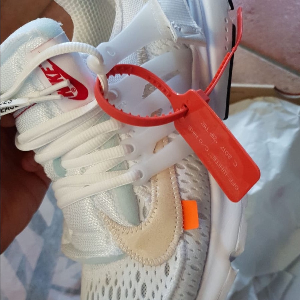 SOLD Nike Air Presto Off White sz 9us